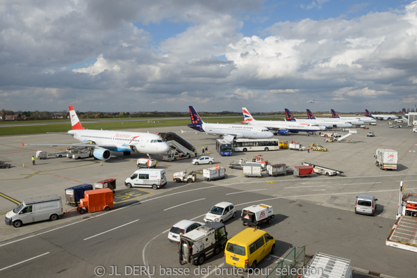 Liege airport 2016-04-03